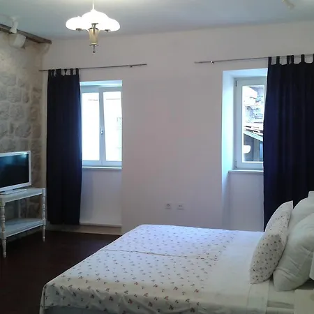 Gostinjska kuća Milion 3*