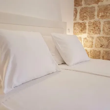 Milion Gostinjska kuća