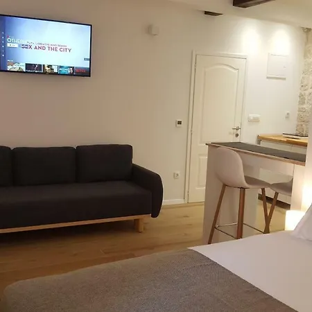 Milion Guest house
