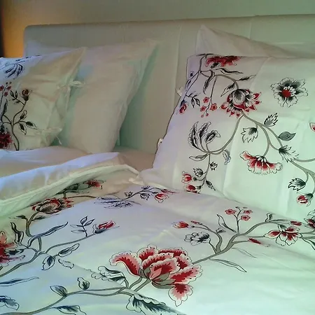 Guest house Milion 3*