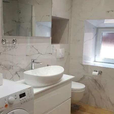 米利安旅馆 招待所 科尔丘拉